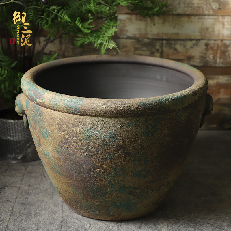 The Head of archaize ceramic VAT coarse pottery aquarium landing place courtyard garden hand round the altar tank big flower pot