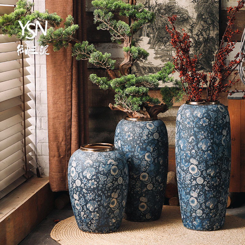 Royal three retro blue and white mud drama props vases, flower implement ground vase archaize ceramic flower implement Chinese wind furnishing articles