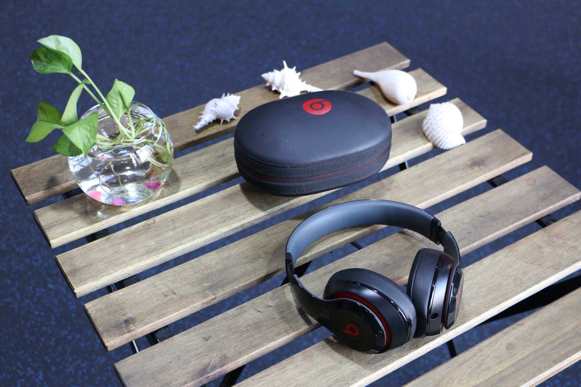 beats studio 2.0 录音师2代有线 头戴式降噪耳机