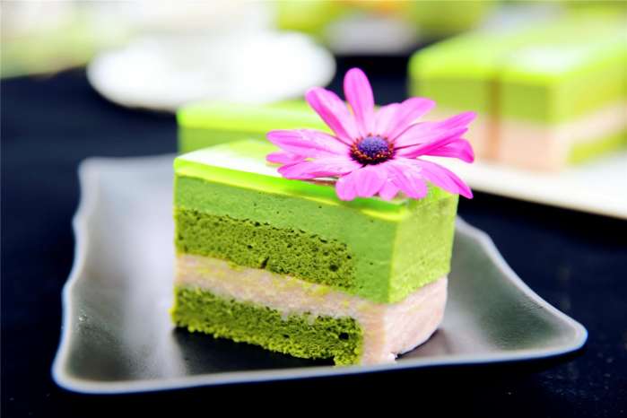 夏日的清凉抹糕茶巧克力慕斯蛋糕