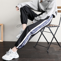 Plus velvet sweatpants womens loose bunch feet autumn and winter 2020 new slim high waist Joker black tooling casual pants