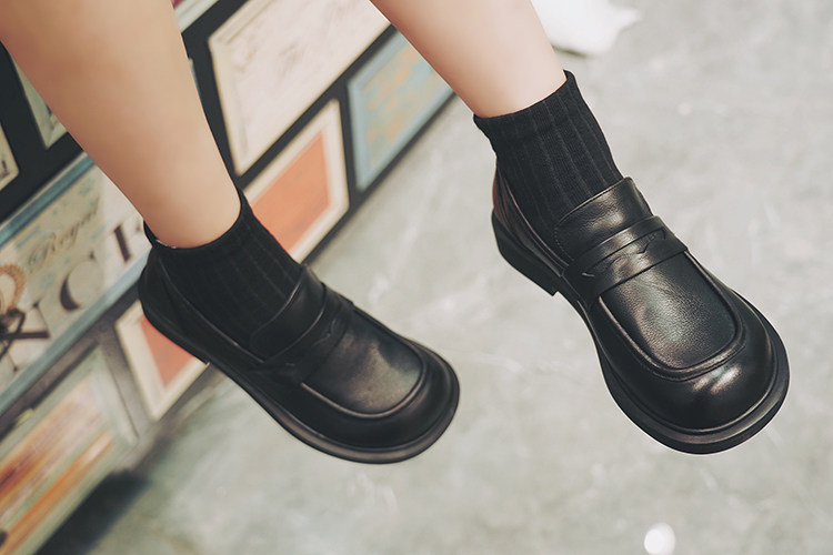 日系原宿大头鞋真皮王红坡跟圆头jk风秋季百搭学生一脚蹬乐福鞋