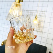 Full RMB69 for a change of order ~ Take a good look at the blingbling whisky cup under the light