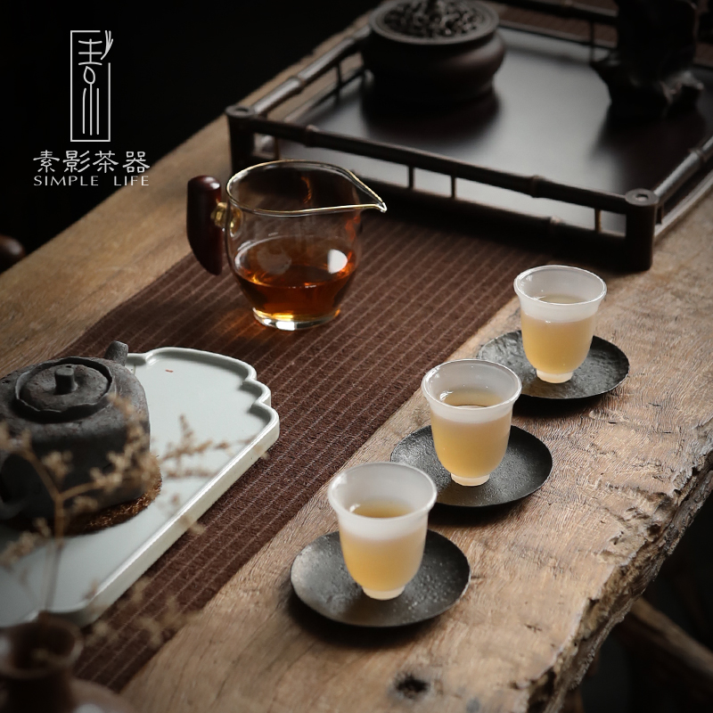 Fair, shadow high - temperature thickening glass cup wood put large household portion male cup tea tea sea kung fu tea set