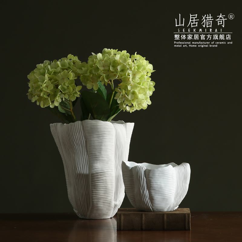 Nordic contracted and pure white ceramic vase furnishing articles sitting room adornment of large diameter table dry flower biscuit firing a flower pot