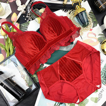 Retro court style thickened small chest flat chest gathered without steel ring underwear women bra set this year Red Winter