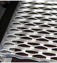 Crocodile mouth punching mesh board skateboard staircase stepboard stainless steel plate fish bubble drum punching plate hole board