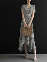 Canary Kiss small daisy dress womens early spring 2021 new French lace-up waist floral long dress