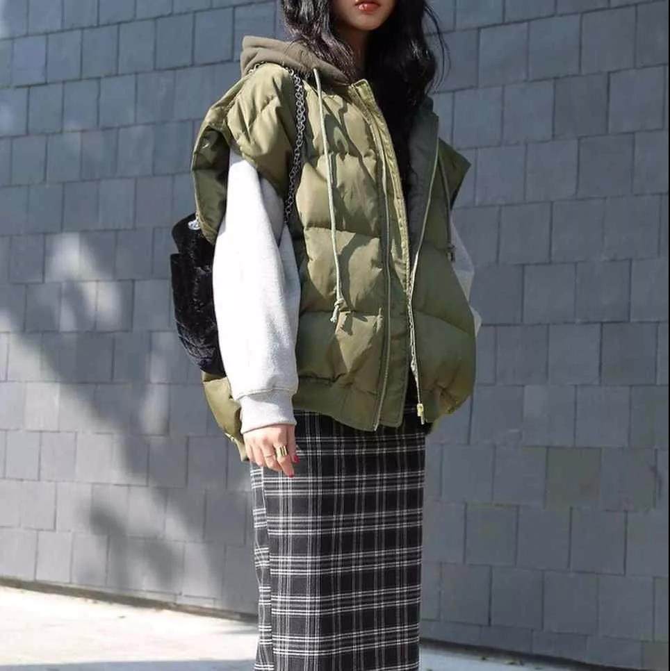 马甲卫衣超显气质妥妥的时髦搭配