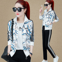 Leisure sports suit women spring and autumn 2021 new fashion Korean version of foreign style thin print cardigan age three sets