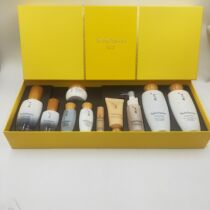 General Trade Korea Snowflake Show Nourishing water milky sleeves Dry Essence Full Star Big Cover Box