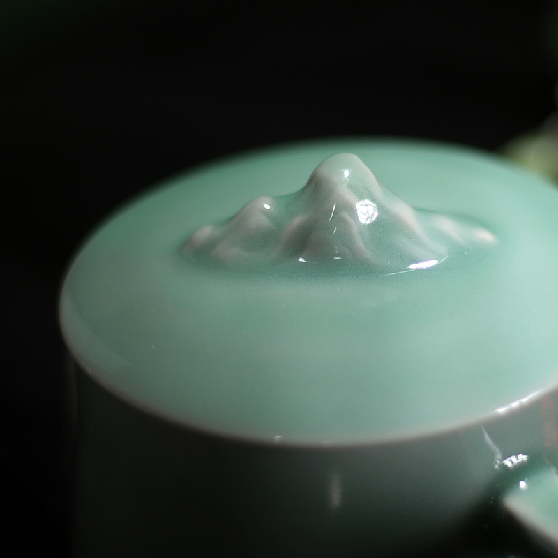 Qiao mu QYX landscape celadon manual cup longquan ceramic keller with a lid couples to cup gift custom