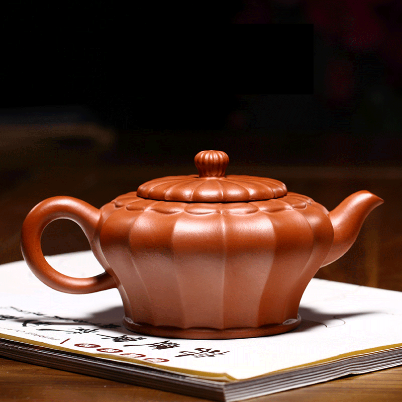 Qiao mu YM yixing undressed ore it pure manual household lotus tea kettle zhu mud prosperous time