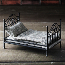 Aizulhomey European style retro small iron bed 12 points OB11 cotton doll bed room doll furniture accessories