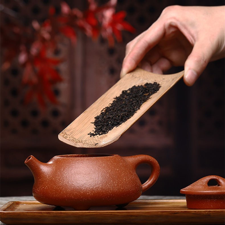 The kitchen authentic yixing it undressed ore dragon blood sandstone ladle pot of pure manual it tea set The teapot