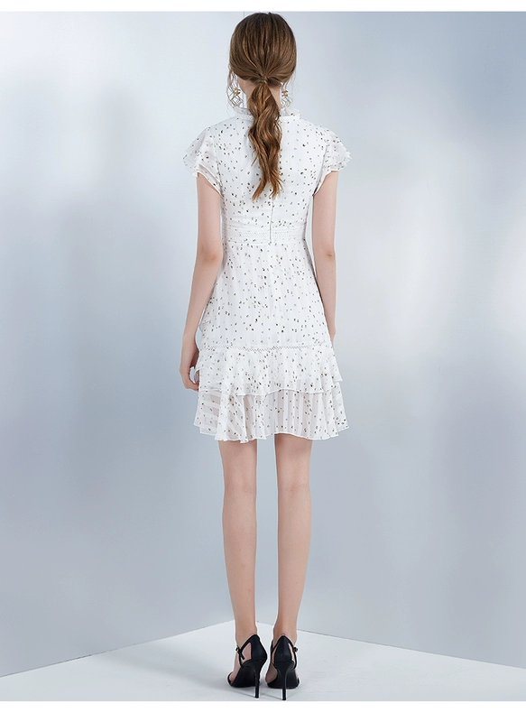 AUI váy voan hoa trắng nữ mùa hè 2021 váy mới của phụ nữ xù không thường xuyên váy trà - váy đầm