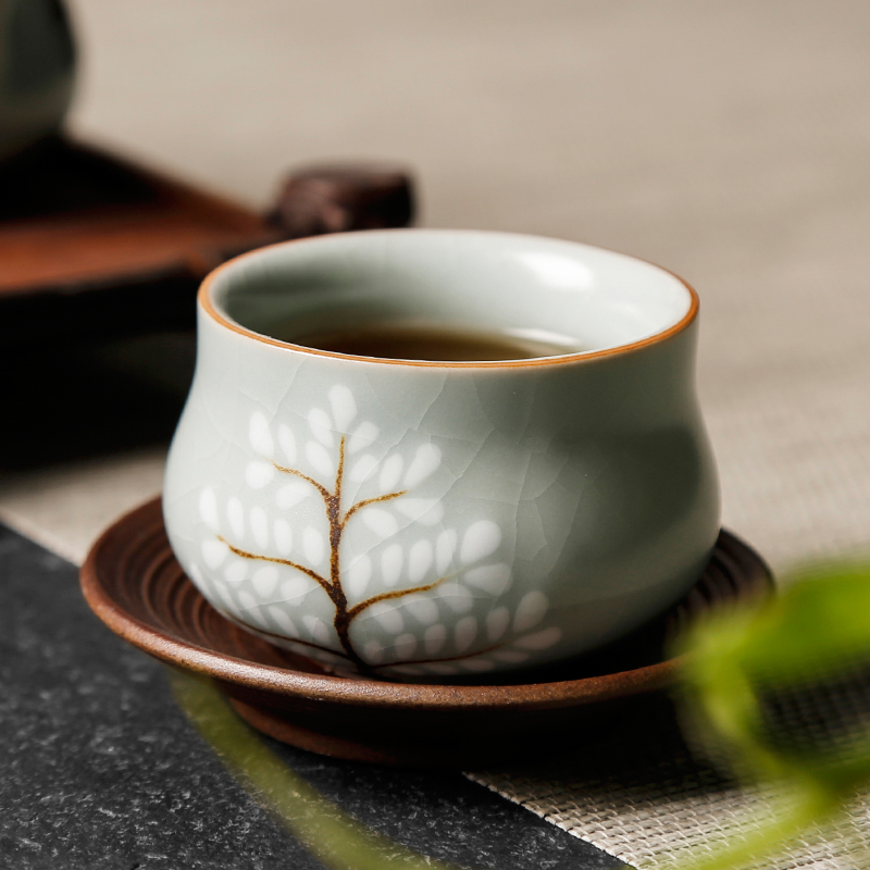Your up kung fu master single small tea cup tea cup hand - made large - sized ceramic, checking the sample tea cup open tea set