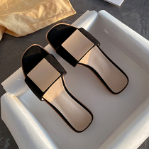 Net red fairy slippers female summer wear fashion 2021 new summer Plaid out flat one-word sandals