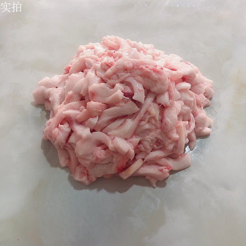 这猪杂油其它猪油指的是猪身上所有油不能指定位置的,就是卖猪肉时切