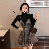 2021 New skirt small fragrant wind two-piece set autumn and winter elegant wind wear high knitted camisole vest
