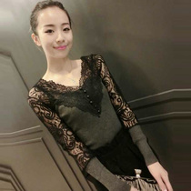 Lace bottoming shirt womens 2019 autumn and winter new womens wild slim-fit large size V-neck mesh long-sleeved t-shirt top