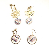 SHUNAs new Japanese-made color matching mosaic shell disc hollow flower earrings female Hanami