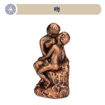 Boko Mental Sand Tray Sand Kiss Embrace Model Intimate men and women love characters Sculpture Emulation Resin Pendulum