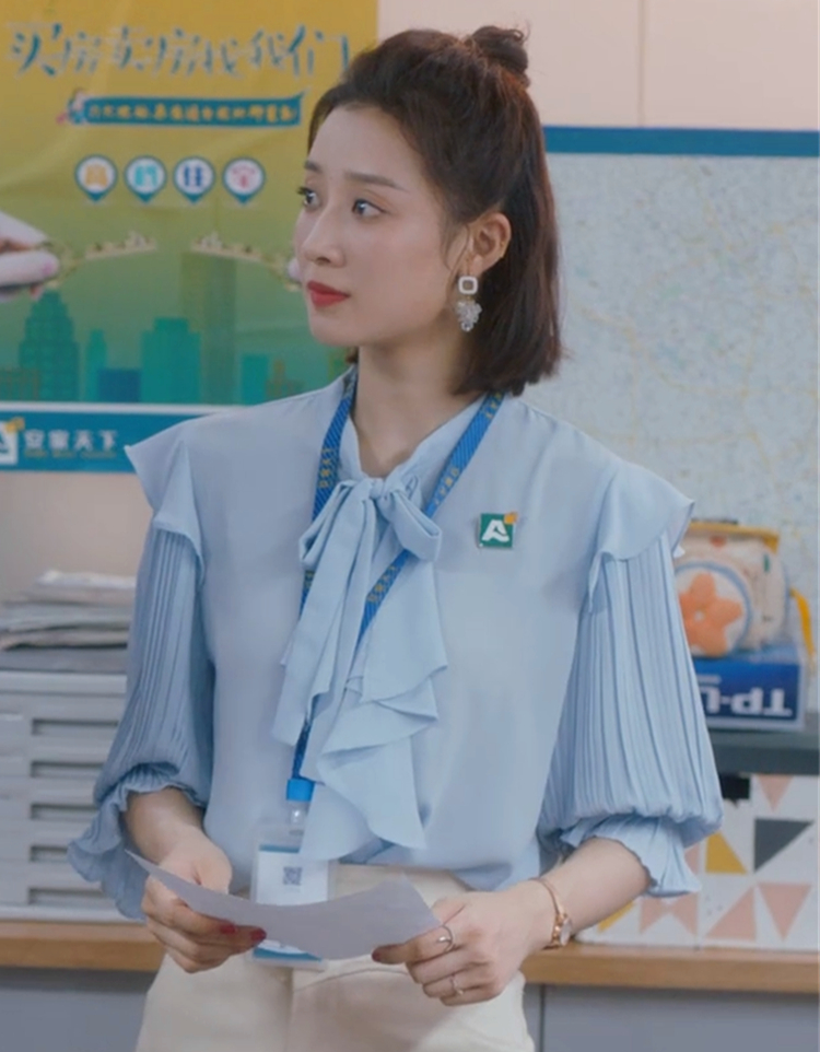 安家朱闪闪孙佳雨同款衣色系带荷叶边雪纺衫女百褶灯笼袖衬衫上衣