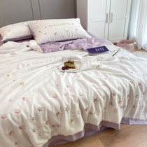 Little Star Embroidery 80 Tian Xia Liangquan Air Conditioning can be machine washed in summer silky nude sleeping double thin quilt