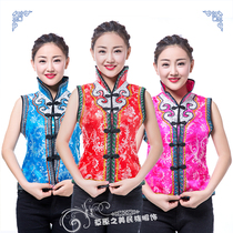 National clothing fashion new horse jacket Mongolian clothing show clothing photography service female waiter promotion
