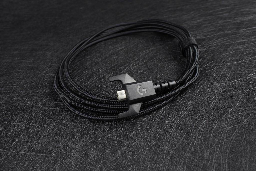 罗技g703与903鼠标及无线充电评测