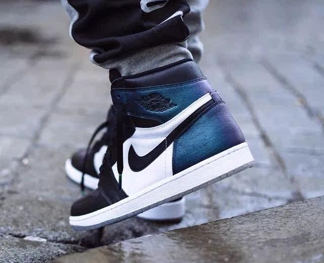 为什么今年AJ1这么火?