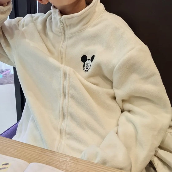 110-180 Dijia parent-child outfit boys and girls plus velvet casual and versatile fleece jacket spring, autumn and winter three seasons
110-180 Dijia parent-child outfit boys and girls plus velvet casual and versatile fleece jacket spring, autumn and winter three seasons