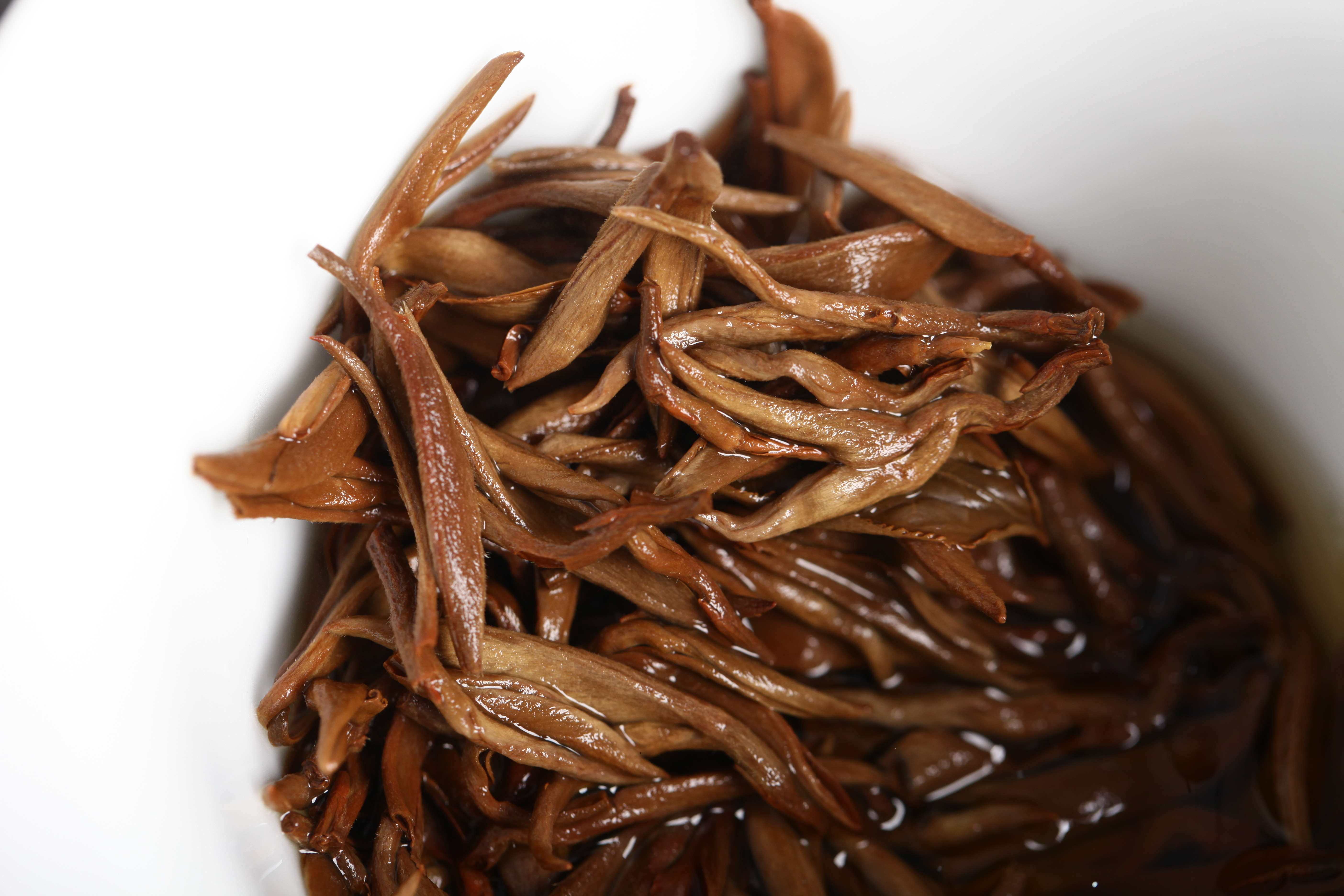 双十一狂欢购 云树山花云南特产茶叶 500克散茶滇红特级香归红茶