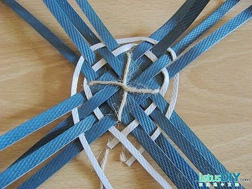 打包带编个篮子做花盆