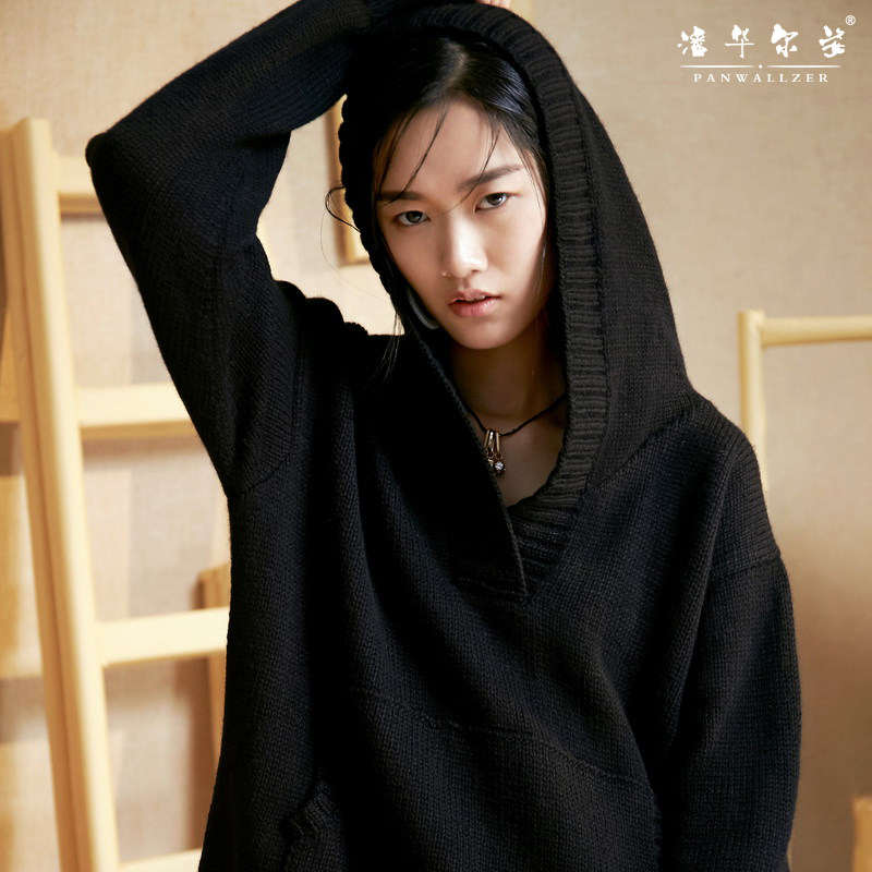 原创品牌潘华尔姿手工毛衣暗黑系风格宽松慵懒oversize黑色连帽_7折