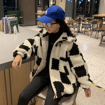 Girls checkerboard imitation lamb wool coat cotton winter clothes 2021 new childrens clothing coat childrens thick imitation lamb Velvet