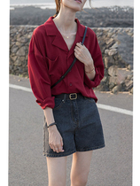 2021 spring and Autumn new womens loose v-neck shirt long-sleeved red foreign style shirt niche design sense top