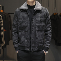2020 winter New thick windproof mens jacket lamb wool collar plus velvet personality camouflage leather cotton coat men