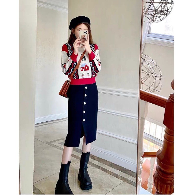 Sweater knitted skirt two-piece set early autumn small fragrant wind temperament Net red fried street small man casual dress dress woman