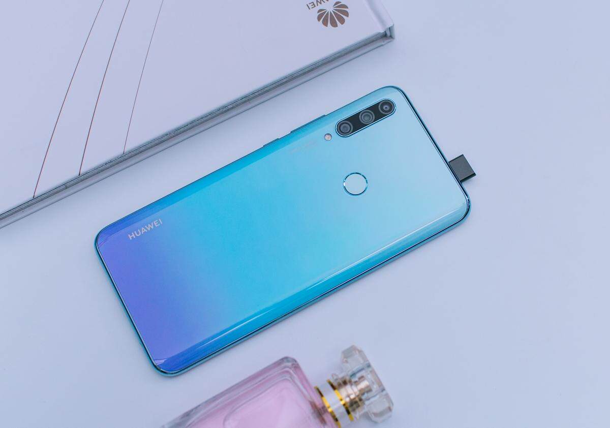 旗舰机都廉价了吗?华为畅享10plus