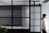 Changhong embossed glass narrow frame partition entrance background wall art Nordic Wrought iron water stripe corrugated wave screen