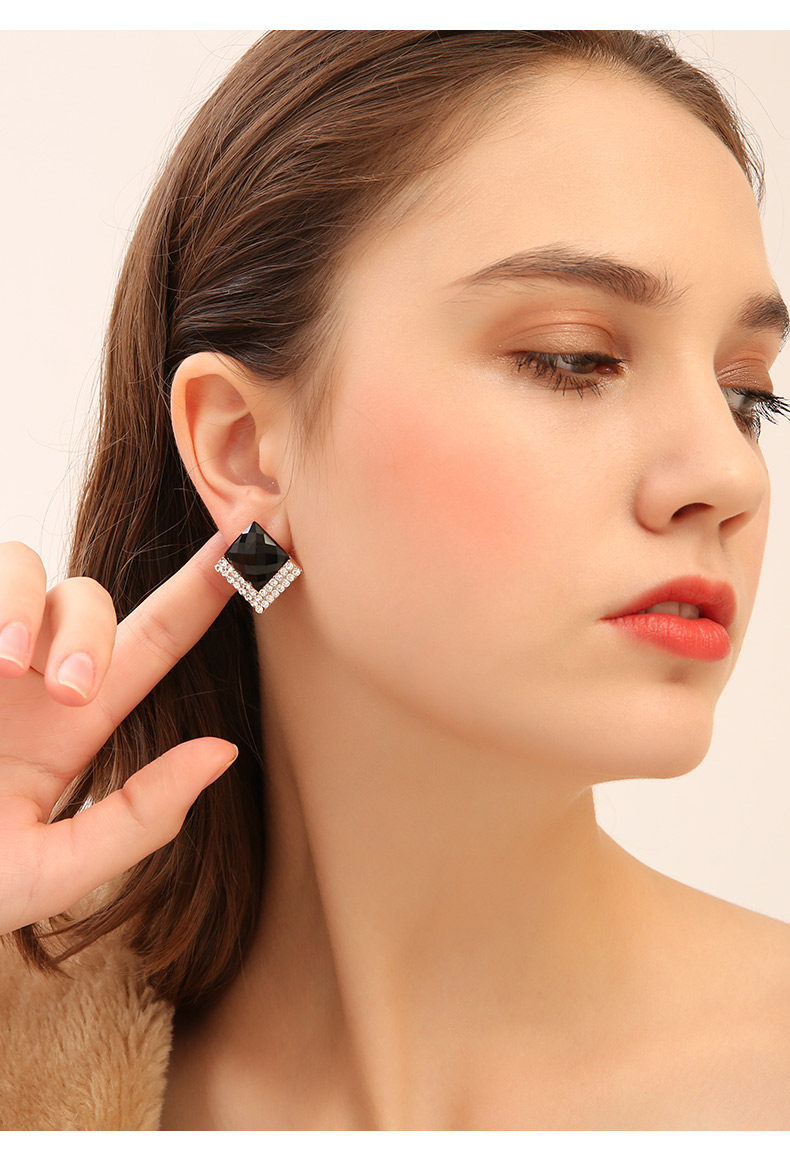韩国个性气质黑色耳夹式耳钉简约百搭大气假耳环女耳夹无耳洞耳坠
