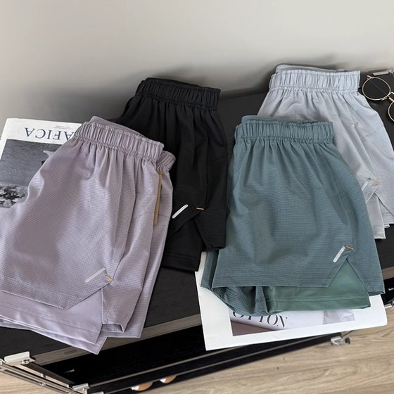 Clearance of the tail goods ~ Two-in-one fake two-piece anti-traveling speed-drying yoga sports running shorts for women in summer
Clearance of the tail goods ~ Two-in-one fake two-piece anti-traveling speed-drying yoga sports running shorts for women in summer
