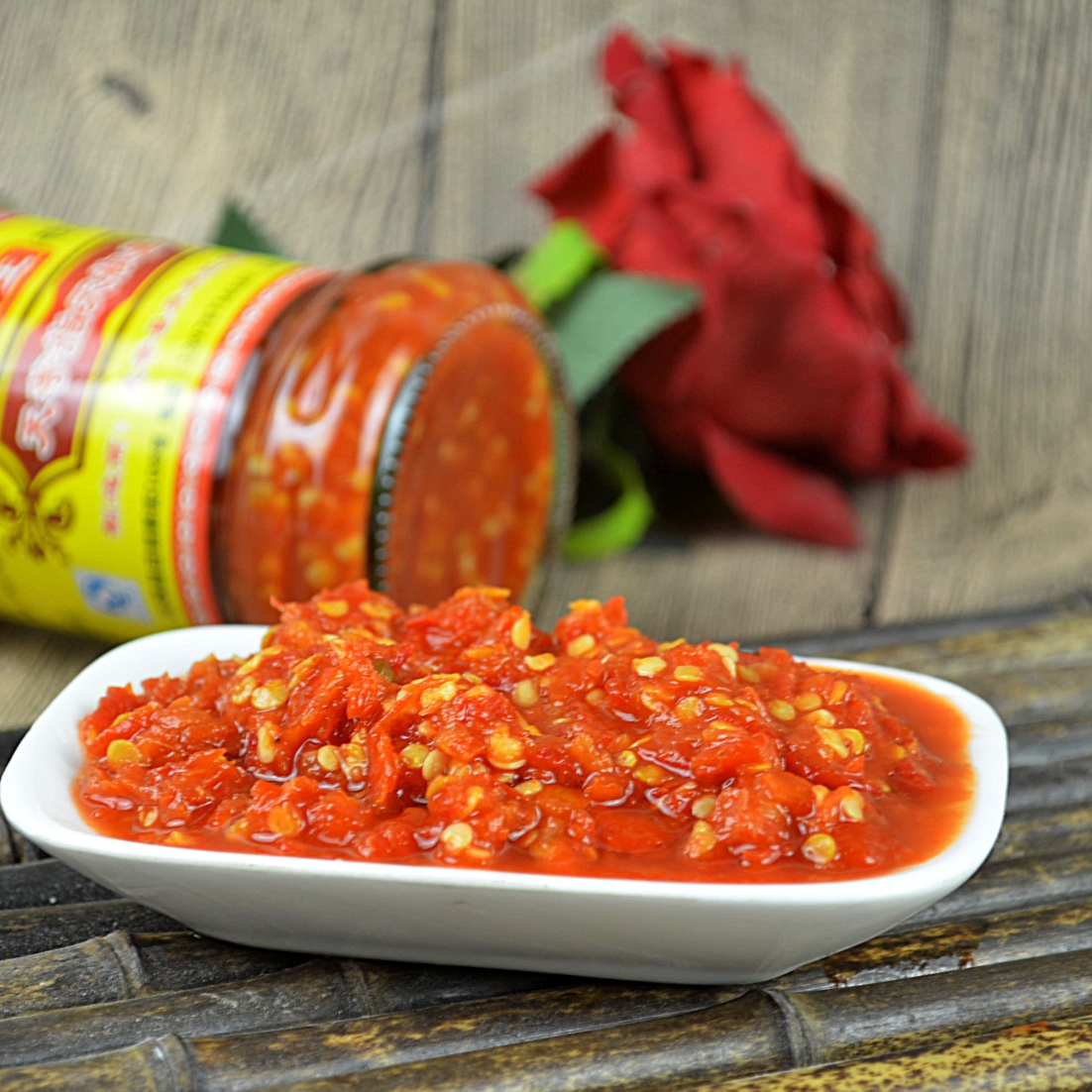 小娇牌天等指天辣椒酱250克广西特产香辣酱 特辣拌饭下饭菜蒜蓉酱