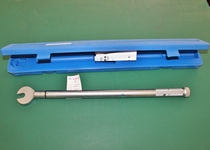 Oriental quasi-Delta adjustable torque wrench NB-200 torque wrench 50-200N m torque range