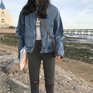 Embroidered hole denim jacket student casual wide-brimmed clip