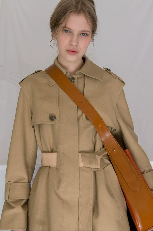 Áo khoác trench coat lót ren tùy chỉnh dành cho phụ nữ chiều dài giữa phiên bản Hàn Quốc của mùa xuân mới Áo khoác rộng trên đầu gối của phụ nữ cỡ lớn kaki a - Trench Coat