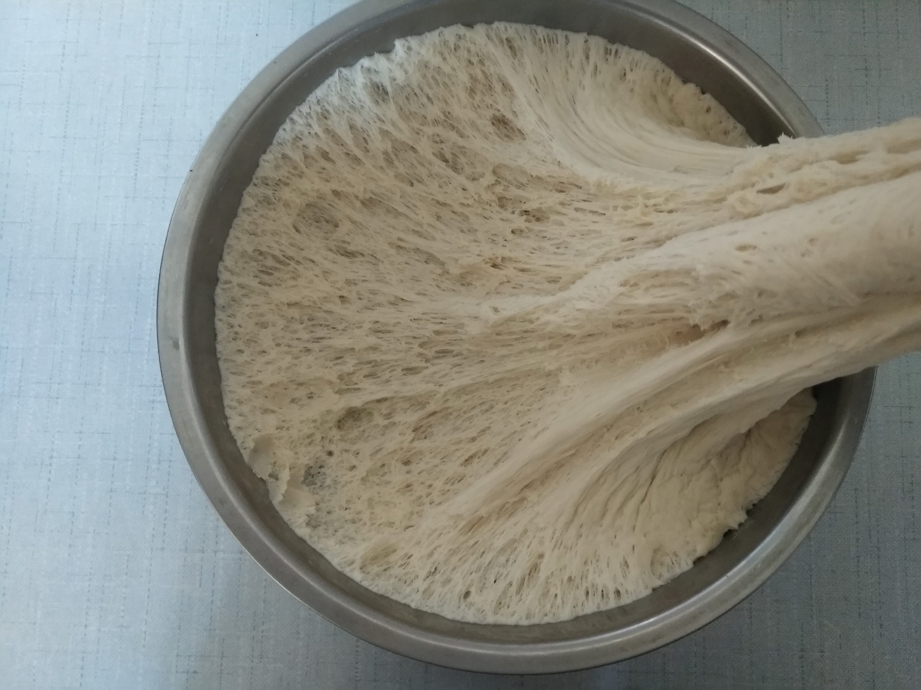 做花卷用我这招,发面快,软乎乎的可真暄