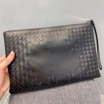 Head Layer Bull Leather Woven Hand Grab Bag Mens Bag 2022 New Fashion Youth Letter Enveloping Business Genuine Leather Hand Grab Bag